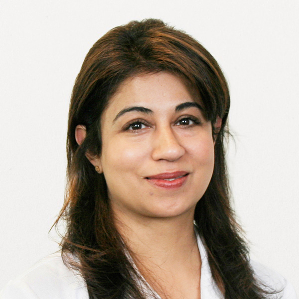 Fouzia Tariq, MD